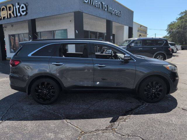 2019 Kia Sorento S V6
