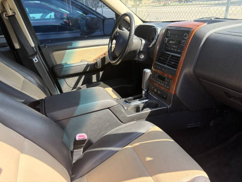 2010 Ford Explorer Eddie Bauer