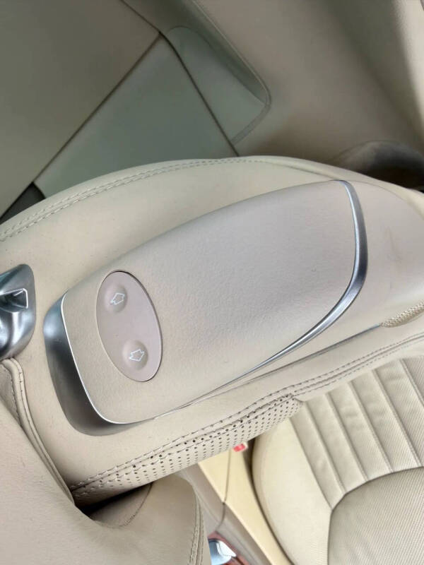 2009 Mercedes-Benz SL-Class SL 550