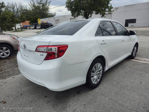 2012 Toyota Camry LE