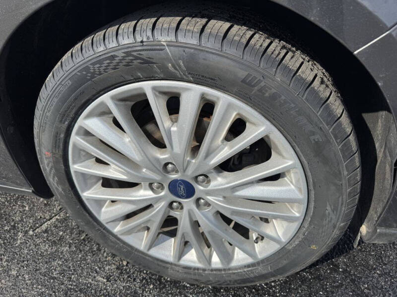 2017 Ford Focus Titanium