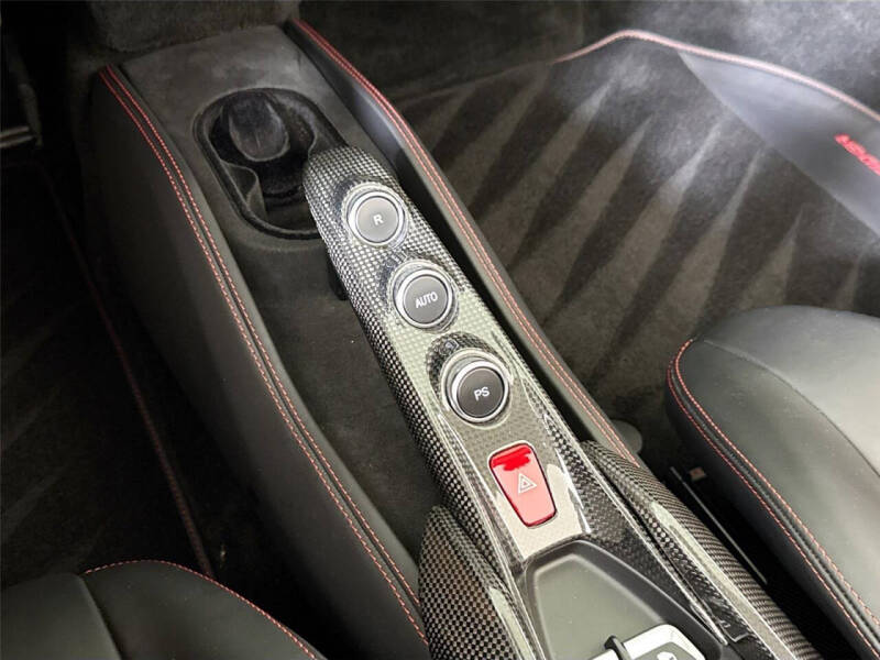 2021 Ferrari F8 Spider