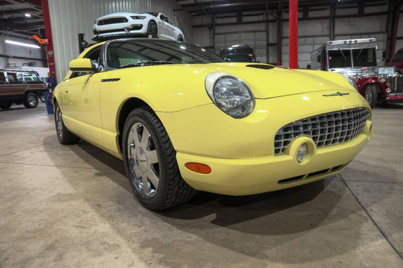 2002 Ford Thunderbird Deluxe