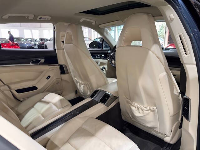 2014 Porsche Panamera