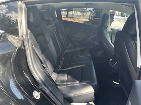 2019 Tesla Model 3 Mid Range