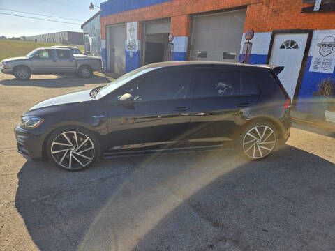 2018 Volkswagen Golf R 4Motion