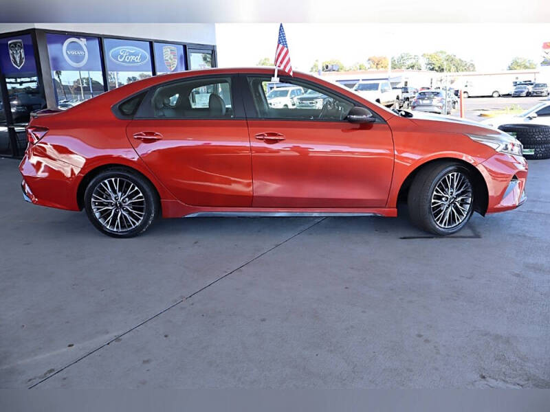 2023 Kia Forte GT-Line