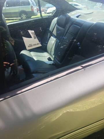 2003 Pontiac Bonneville SE