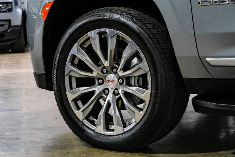 2024 GMC Yukon XL Denali