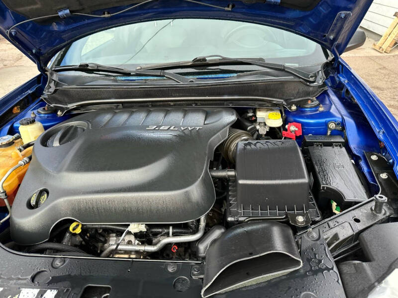 2014 Dodge Avenger SE