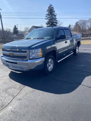 2013 Chevrolet Silverado 1500 for sale at SVS Motors in Mount Morris MI