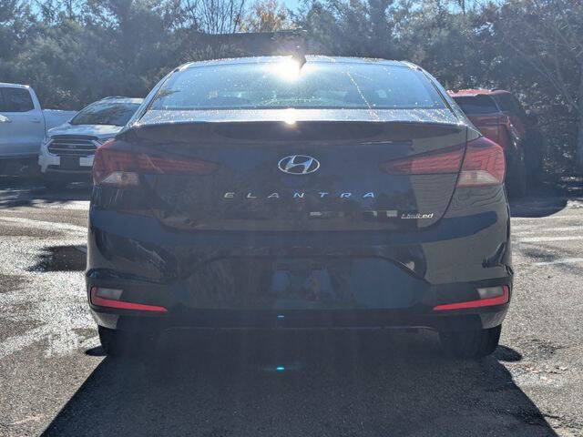 2019 Hyundai Elantra