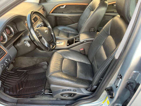 2010 Volvo XC70 3.2