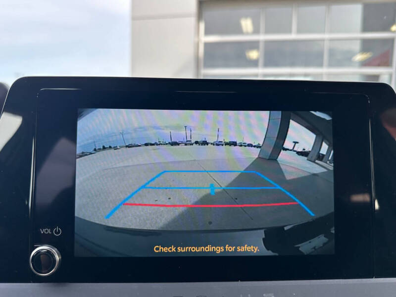 2025 Toyota Prius Plug-in Hybrid