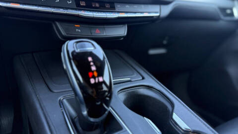 2021 Cadillac XT4 Premium Luxury