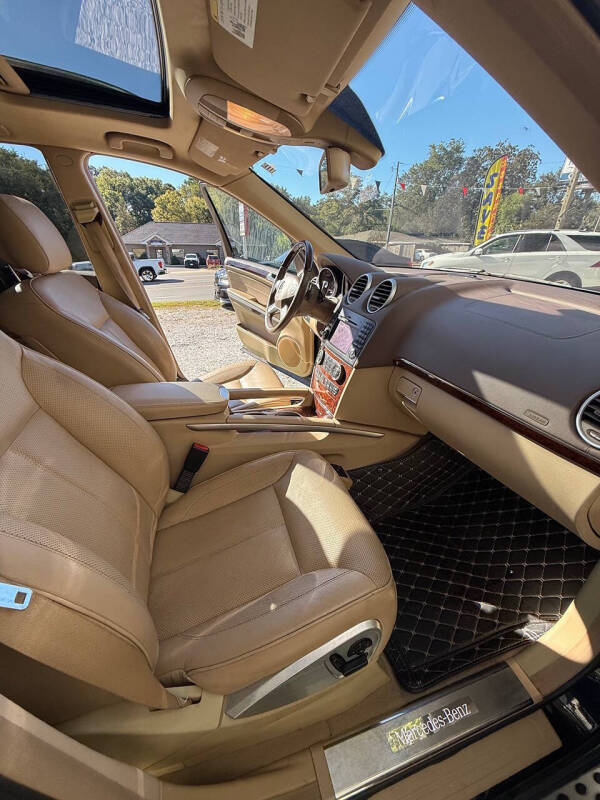 2012 Mercedes-Benz GL-Class GL 550 4MATIC