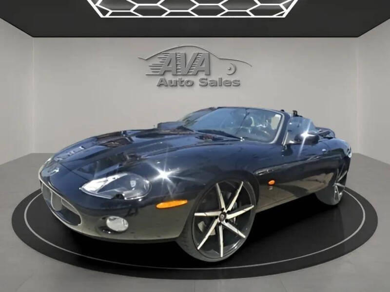 2004 Jaguar XKR
