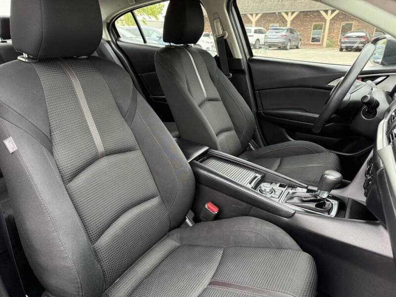 2017 Mazda MAZDA3 Sport