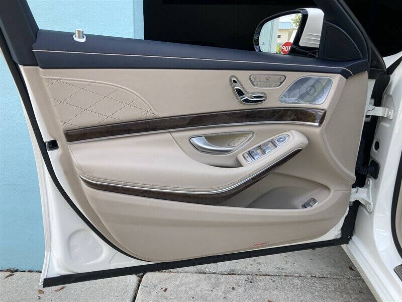 2015 Mercedes-Benz S-Class S 550