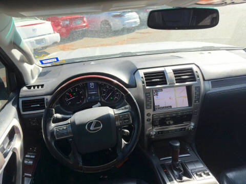 2017 Lexus GX 460