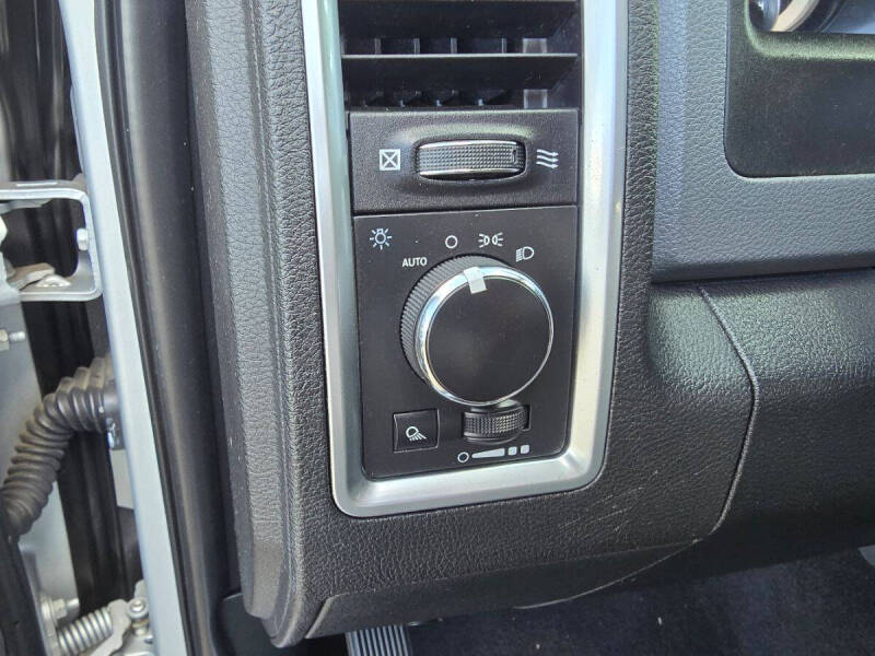2018 RAM 1500 SLT