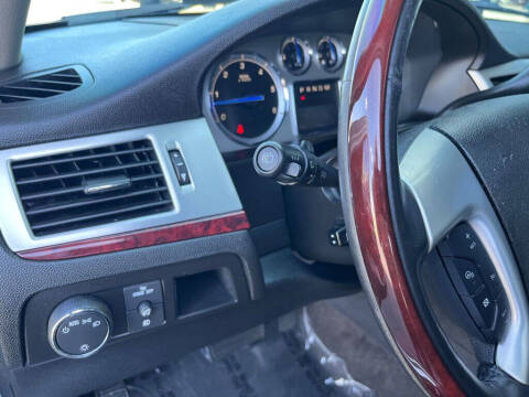 2011 Cadillac Escalade Premium