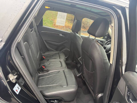 2012 Audi Q5 2.0T quattro Premium Plus