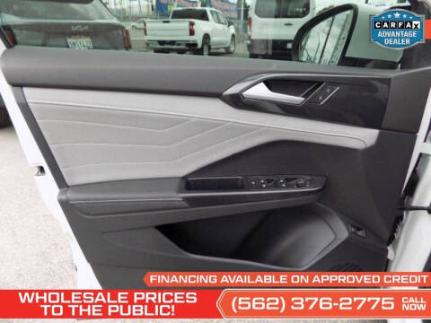 2024 Volkswagen Taos SEL 4Motion