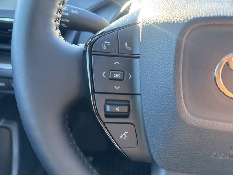 2024 Toyota Prius LE