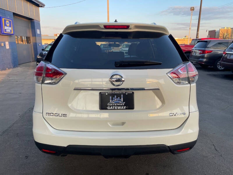 2015 Nissan Rogue SV