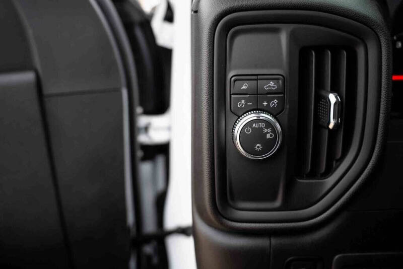 2025 GMC Sierra 2500HD Pro