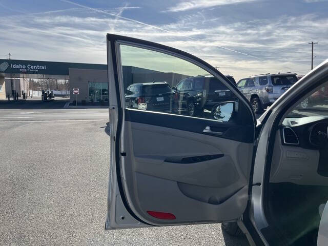 2019 Hyundai Tucson SE