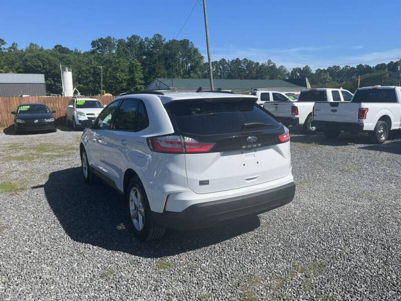 2021 Ford Edge SE