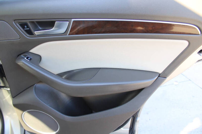 2016 Audi Q5 2.0T quattro Premium Plus