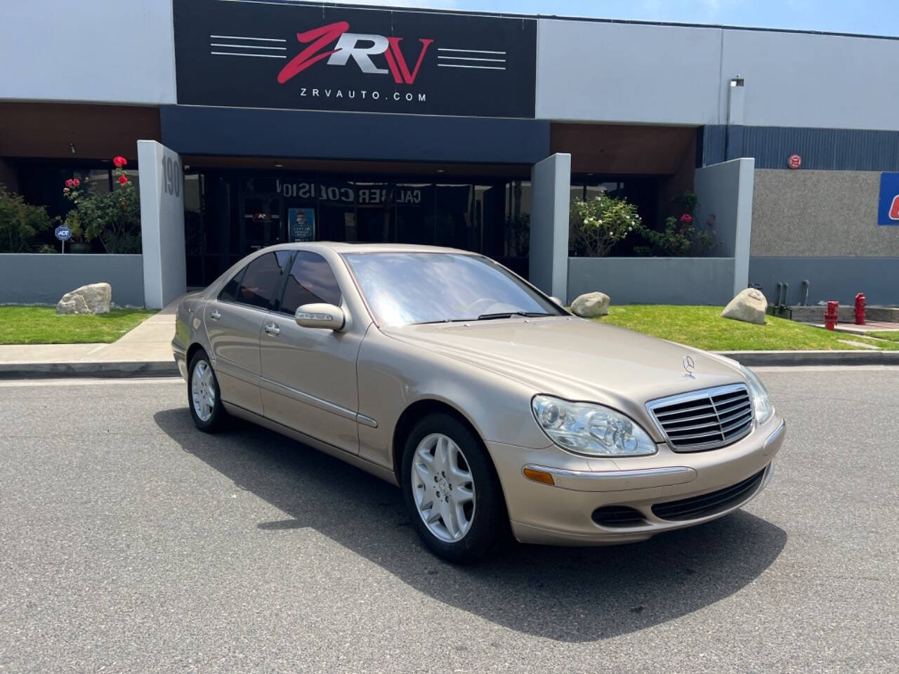 2006 Mercedes-Benz S-Class for sale at ZRV AUTO INC in Brea, CA