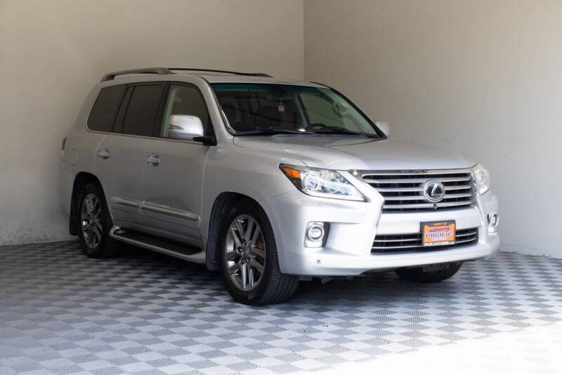 2014 Lexus LX 570