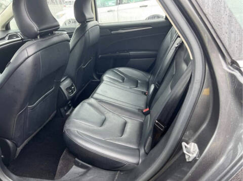 2017 Ford Fusion Titanium