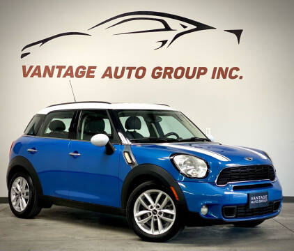 2012 MINI Cooper Countryman for sale at Vantage Auto Group Inc in Fresno CA