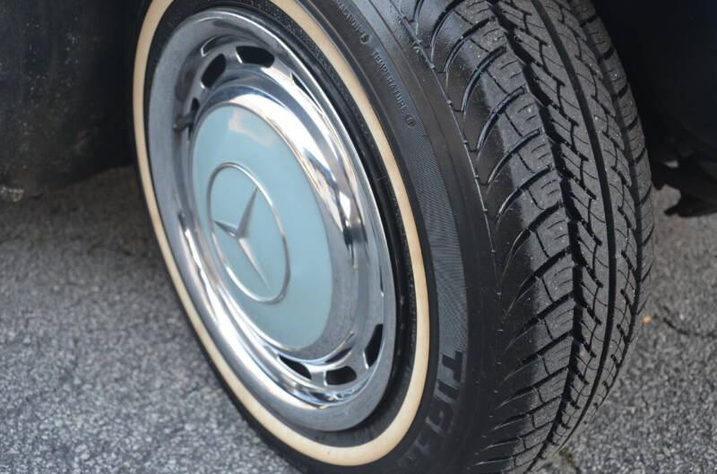 1969 Mercedes-Benz 280-Class