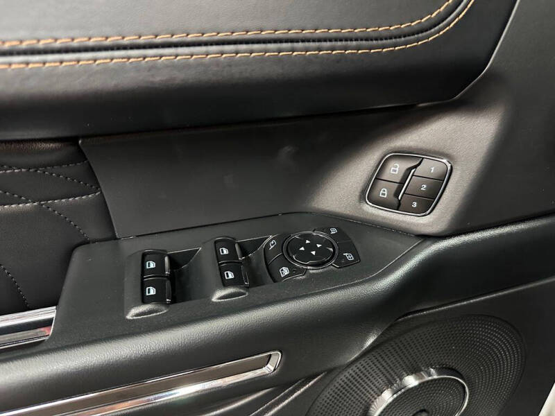 2023 Ford Expedition MAX Platinum
