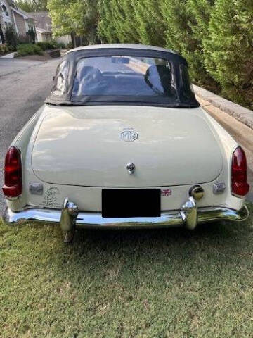 1969 MG MGC
