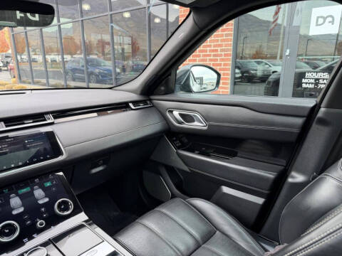 2018 Land Rover Range Rover Velar P250 R-Dynamic HSE