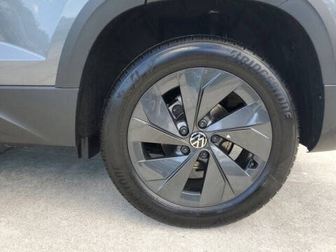 2025 Volkswagen Taos S