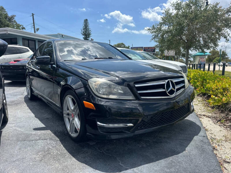 2014 Mercedes-Benz C-Class C250 Sport's photo