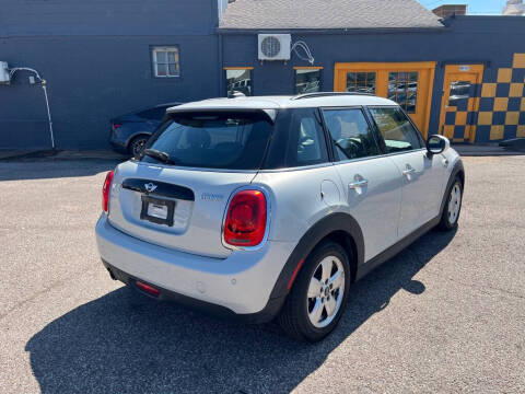 2018 MINI Hardtop 4 Door Cooper