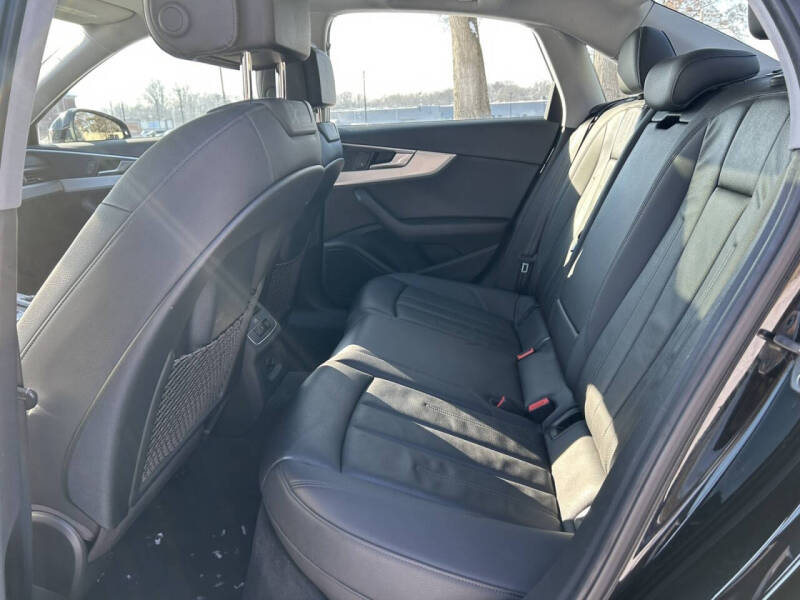 2017 Audi A4 2.0T quattro Premium