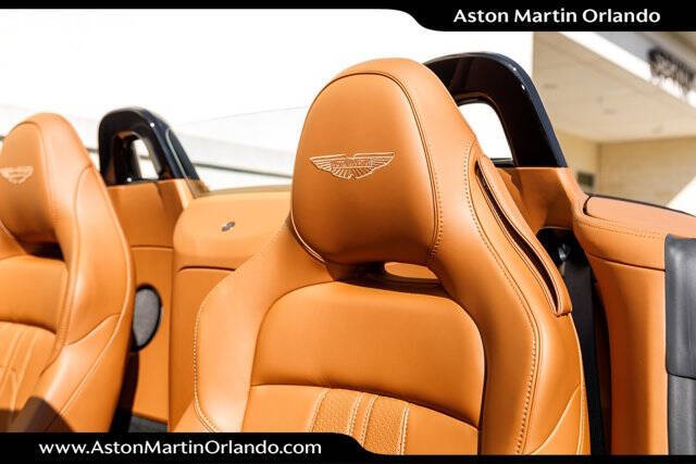 2026 Aston Martin Vantage Roadster