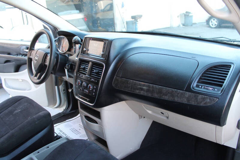 2011 Dodge Grand Caravan Express