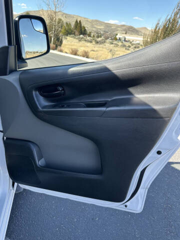 2019 Nissan NV200 S