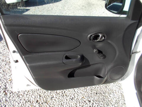 2016 Nissan Versa 1.6 S